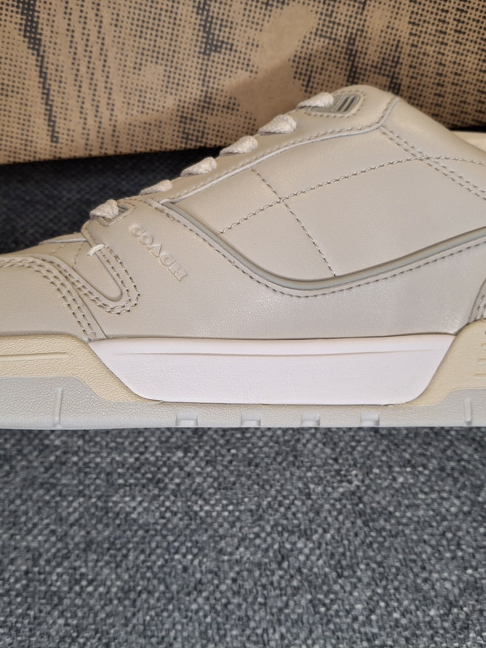 Coach Men’s Leather Low-Top Sneakers in Light Gray - Picture 7 of 8